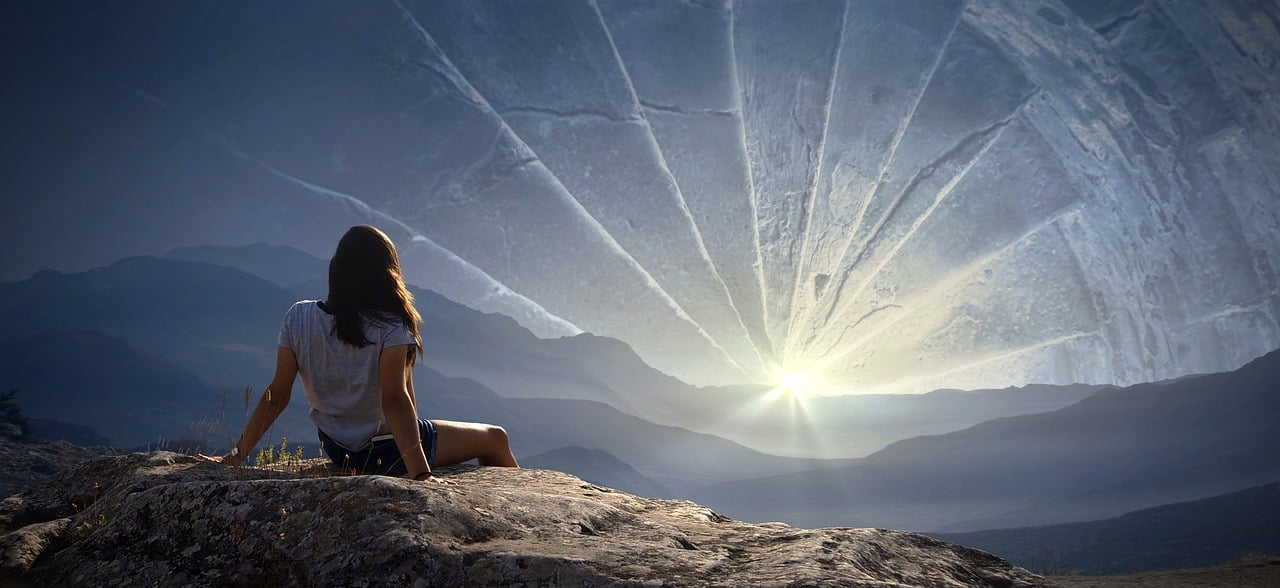femme-devant-coucher-soleil